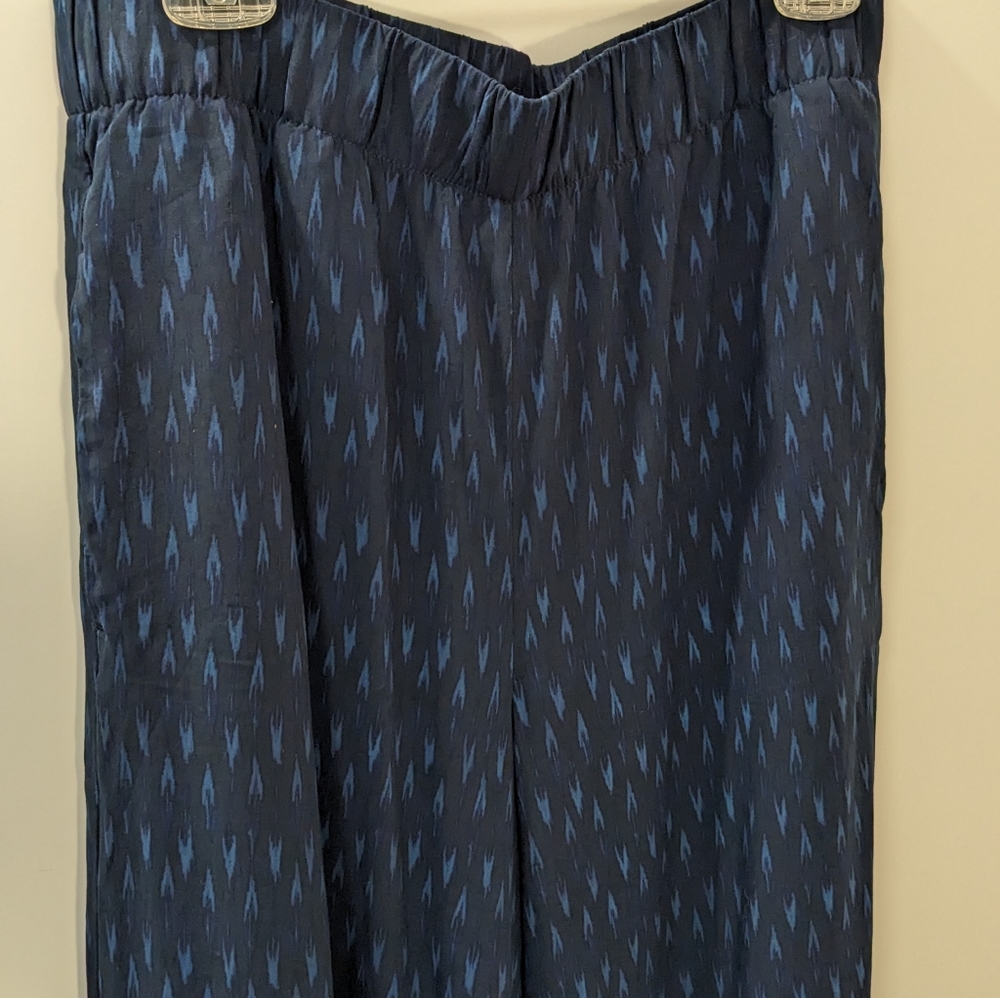 Banana Republic rayon wide leg pants - Picture 5 of 10